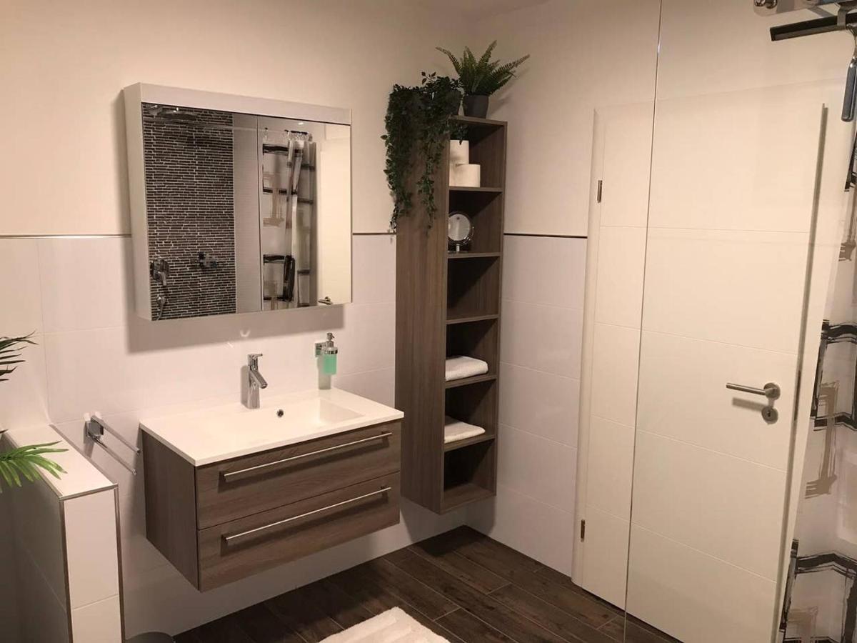 Ferienwohnung Jobst - Ruhig Mit Blick Ins Gruene Nittenau Εξωτερικό φωτογραφία